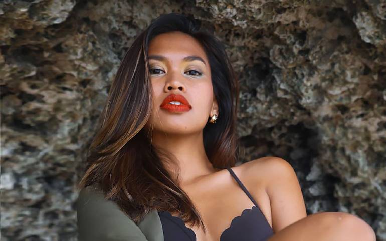 pretty filipino bride in bra